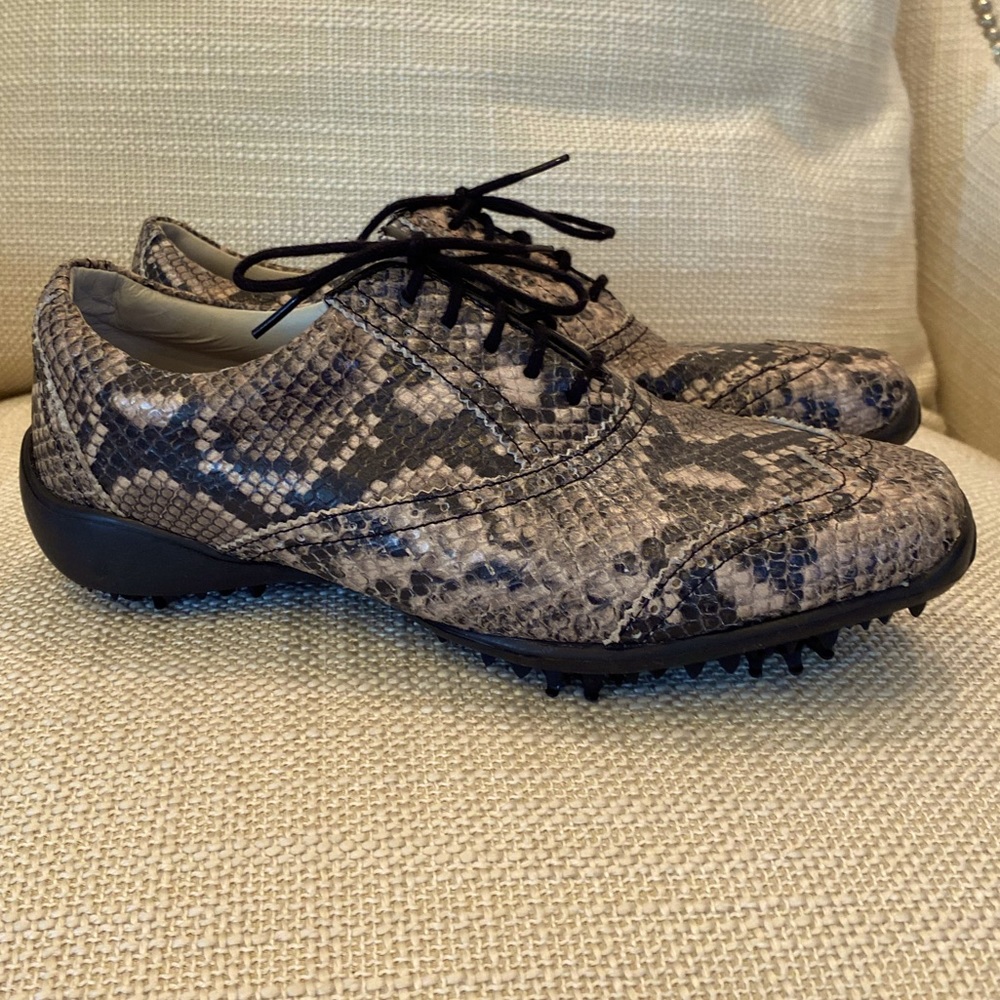 FOOTJOY LOPRO GOLF SHOES WOMENS SIZE 7 SNAKE PRINT MEDIUM #97022